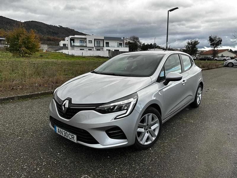 Usado Renault Clio V 86 HP (63 kW) 2021 Cinzento Citadino
