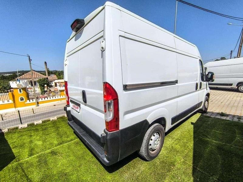 Usado Peugeot Boxer 165 HP (121 kW) 2020 Branco Van