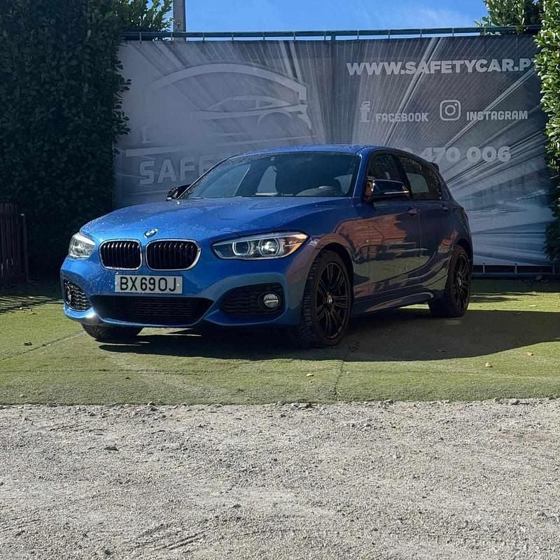 Azul Usado 2017 BMW 120 M Performance Citadino | € 19.500 (Super Preço) - Imagem 1/4