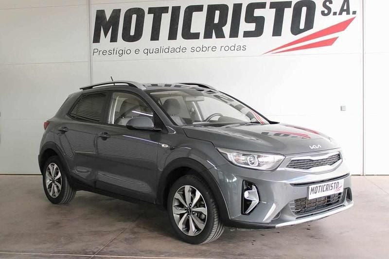 Cinzento Usado 2023 Kia Stonic SUV | € 16.800 (Preço justo) - Imagem 1/4