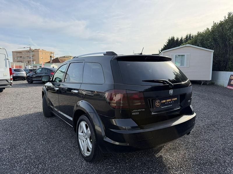 Usado Dodge Journey 140 HP (102 kW) 2009 Preto SUV