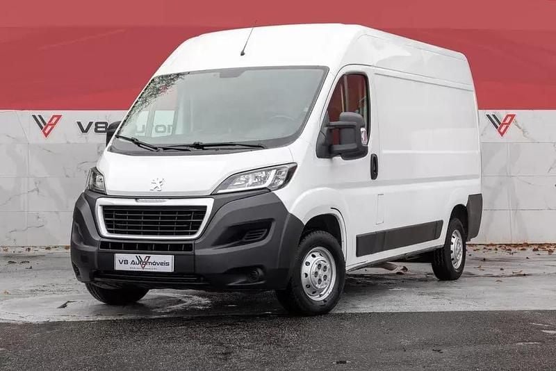 Branco Usado 2016 Peugeot Boxer Van | € 14.500 (Bom preço) - Imagem 1/4
