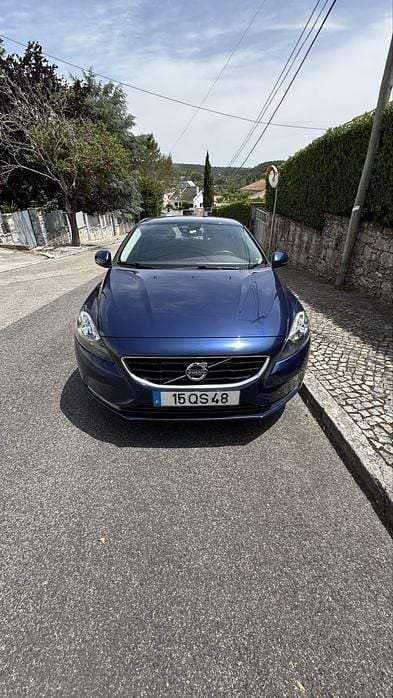 Usado 2016 Volvo V40 Ocean Race Carrinha | € 12.500 (Super Preço) - Imagem 1/4