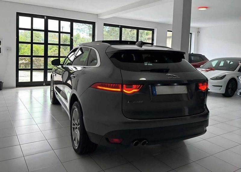 Usado 2018 Jaguar F-Pace SUV | € 27.900 (Preço elevado) - Imagem 1/4