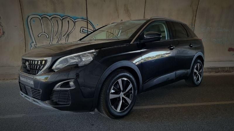 Usado Peugeot 3008 Active 130 HP (95 kW) 2020 Preto SUV