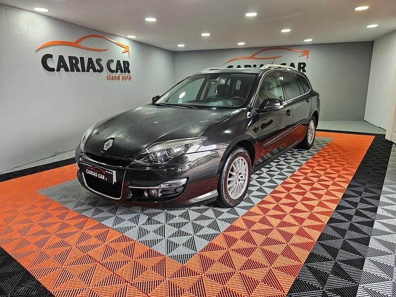 Preto Usado 2012 Renault Laguna III Dynamique Carrinha | € 6.490 (Preço justo) - Imagem 1/4