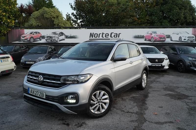 Cinzento Usado 2022 VW T-Cross SUV | € 14.900 (Preço justo) - Imagem 1/4