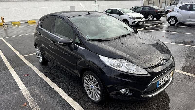 Usado 2011 Ford Fiesta Titanium Sedan | € 6.250 (Preço justo) - Imagem 1/4