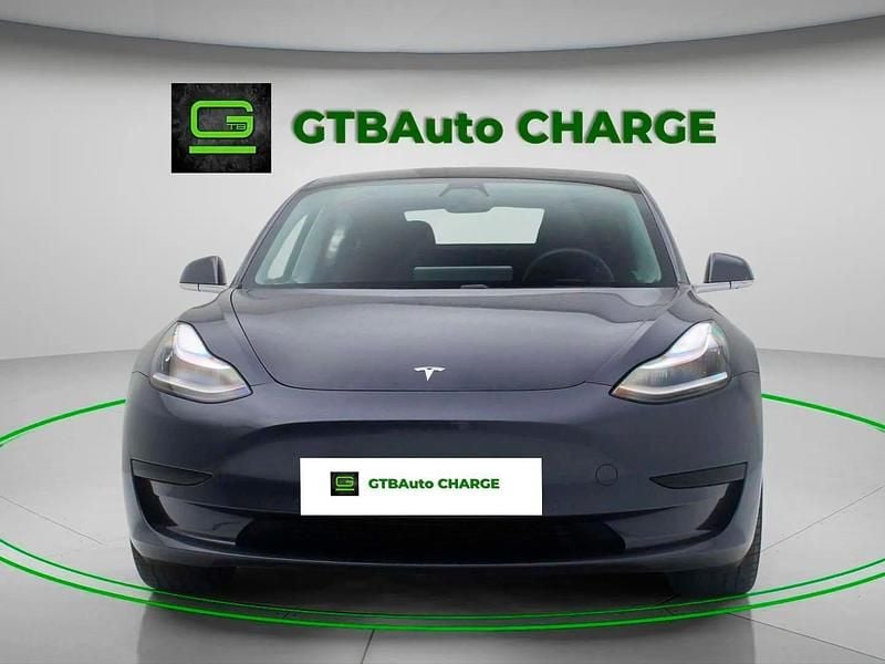 Cinzento Usado 2019 Tesla Model 3 Standard Range Sedan | € 24.200 (Preço justo) - Imagem 1/4
