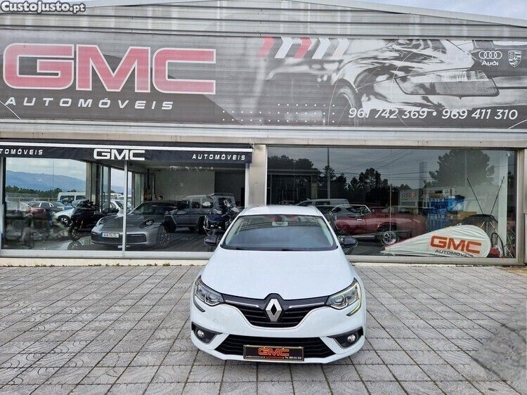 Branco Usado 2019 Renault Mégane GrandTour Carrinha | € 14.990 (Preço elevado) - Imagem 1/1