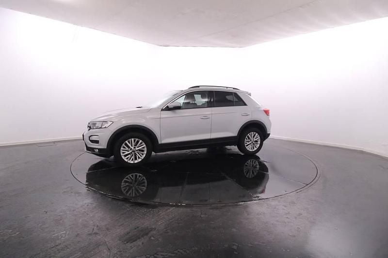 Usado VW T-Roc 110 HP (80 kW) 2021 Cinzento SUV