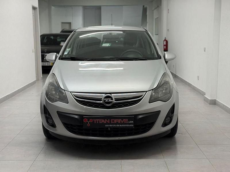 Usado Opel Corsa 95 HP (69 kW) 2014 Cinza Citadino