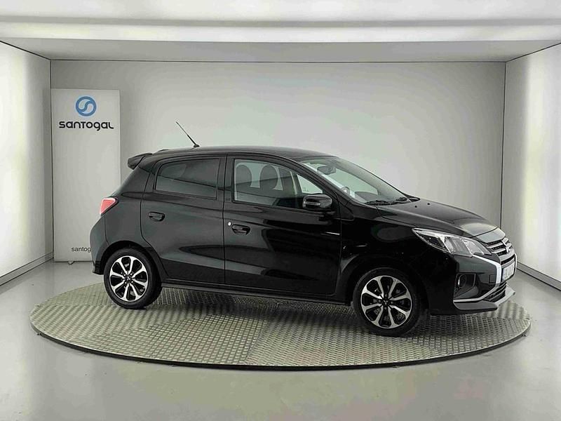 Preto Usado 2024 Mitsubishi Space Star Edition Citadino | € 14.600 (Preço justo) - Imagem 1/4