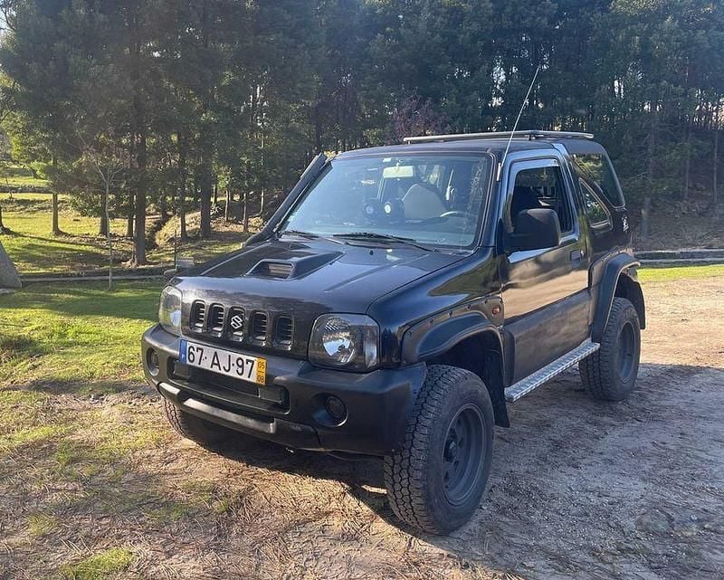 Preto Usado 2005 Suzuki Jimny SUV | € 10.000 - Imagem 1/4