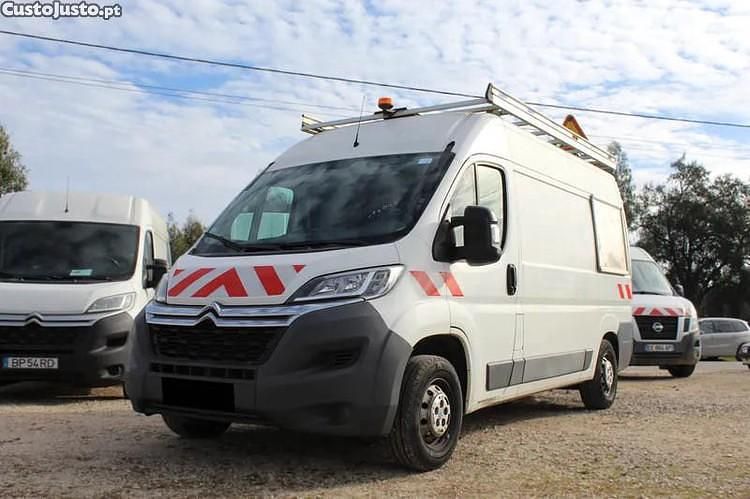 Branco Usado 2016 Citroën Jumper Monovolume | € 13.900 (Bom preço) - Imagem 1/1