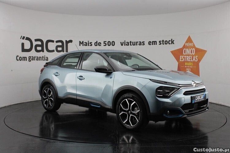 Cinza Usado 2023 Citroën e-C4 Feel | € 24.599 - Imagem 1/1