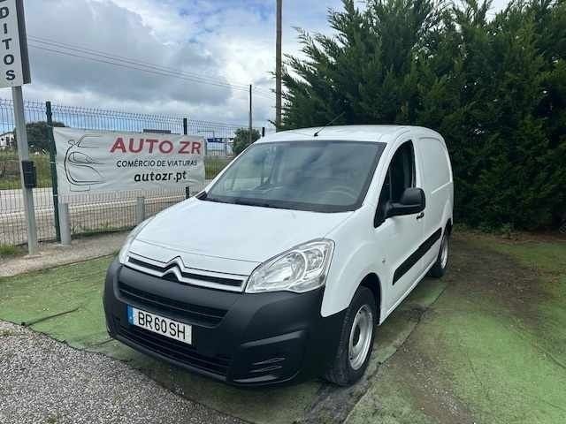 Branco Usado 2018 Citroën Berlingo Monovolume | € 11.900 (Preço justo) - Imagem 1/4