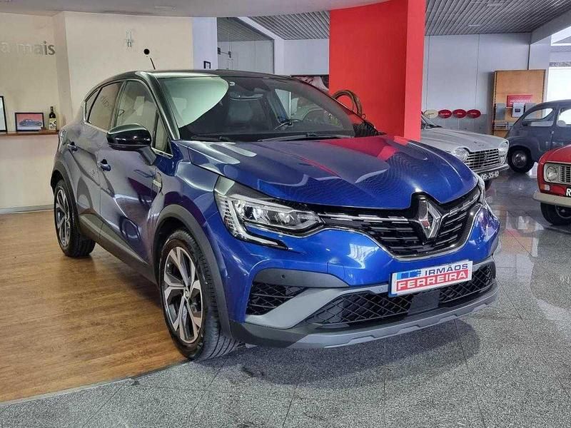 Azul Usado 2021 Renault Captur SUV | € 19.450 (Caro) - Imagem 1/4