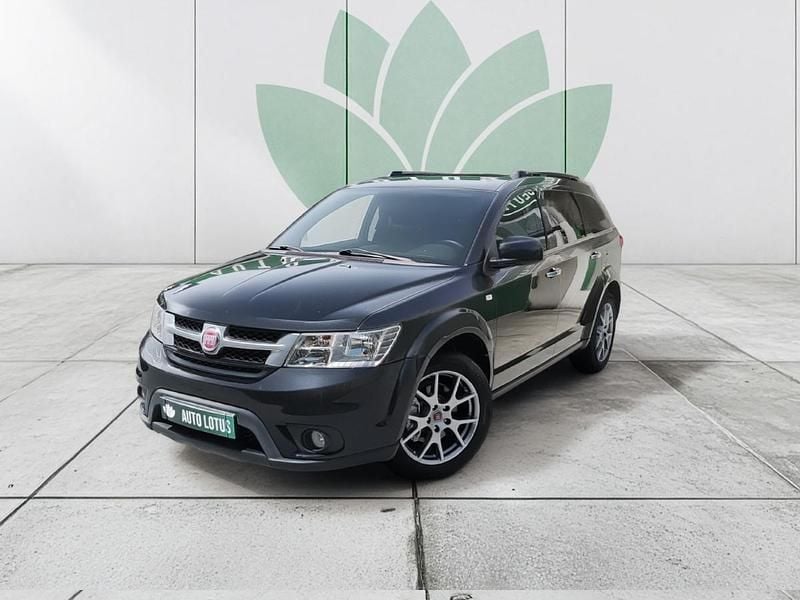 Preto Usado 2014 Fiat Freemont Black Code SUV | € 12.970 - Imagem 1/4