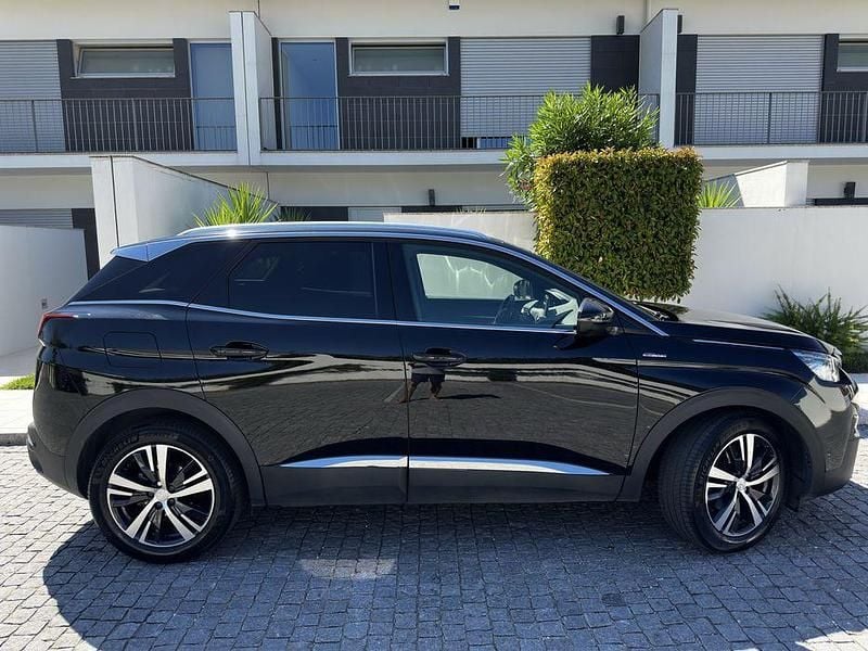 Usado 2017 Peugeot 3008 GT-line Sedan | € 19.950 (Preço elevado) - Imagem 1/4
