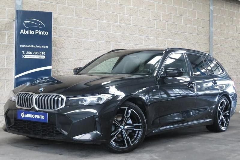 Preto Usado 2023 BMW 320 Sport Line Carrinha | € 37.750 (Preço justo) - Imagem 1/4