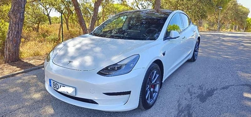Usado 2022 Tesla Model 3 Sedan | € 32.000 (Bom preço) - Imagem 1/4