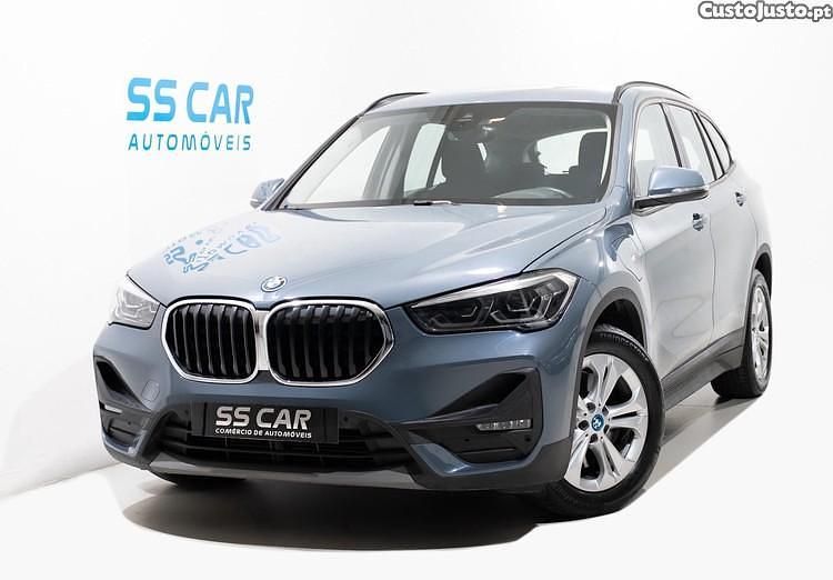 Cinza Usado 2022 BMW X1 SUV | € 25.750 (Bom preço) - Imagem 1/1