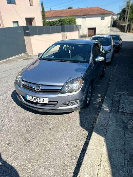Usado 2006 Opel Astra GTC | € 3.000 (Bom preço) - Imagem 1/4