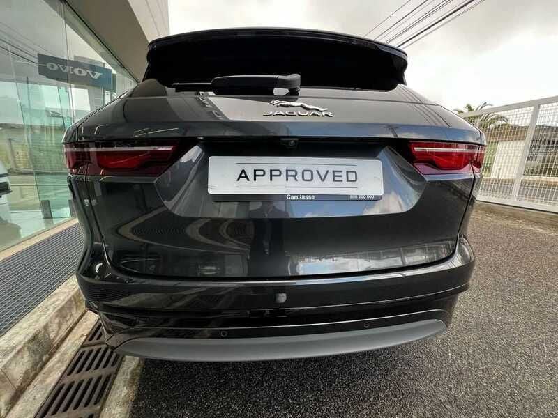 Usado Jaguar F-Pace 404 HP (297 kW) 2025 Cinzento SUV