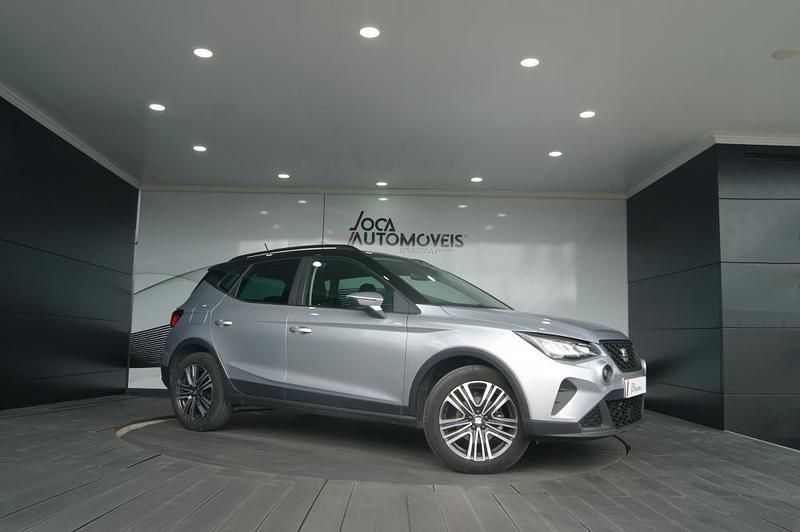 Usado 2023 Seat Arona Reference SUV | € 17.500 (Preço justo) - Imagem 1/4