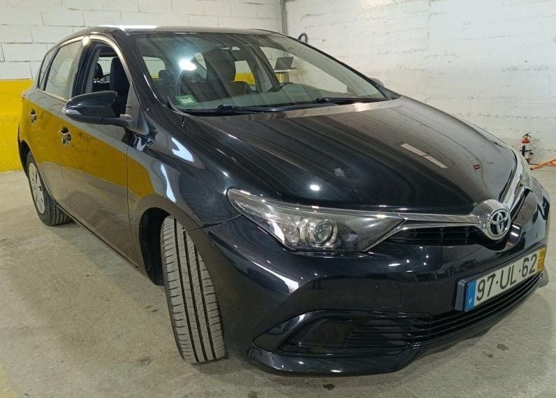 Preto Usado 2018 Toyota Auris Active | € 14.899 (Bom preço) - Imagem 1/4