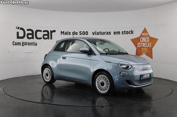 Azul Usado 2021 Fiat 500e Icon | € 16.499 (Preço justo) - Imagem 1/1