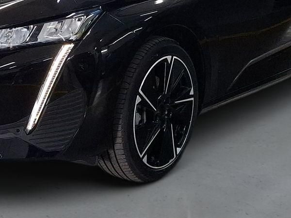 Usado Peugeot 308 SW Allure 114 kW (156 HP) 2025 Preto Carrinha