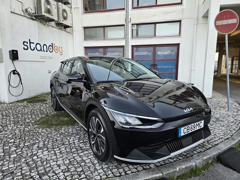 Preto Usado 2024 Kia EV6 SUV | € 34.950 (Preço justo) - Imagem 1/4