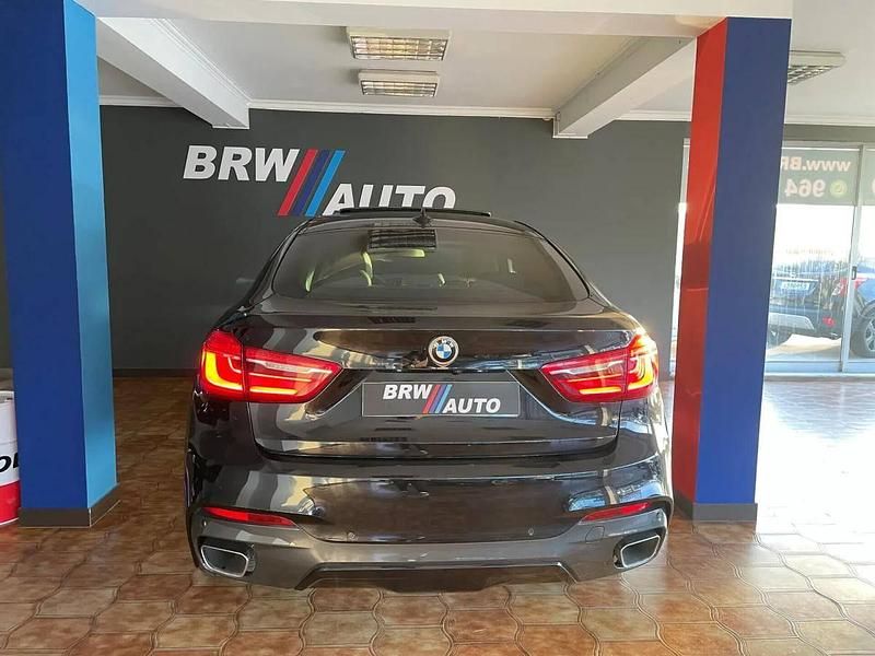 Usado BMW X6 258 HP (189 kW) 2020 Azul SUV