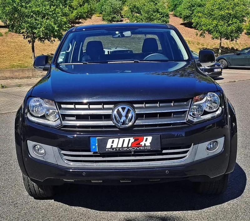 Usado VW Amarok 180 HP (132 kW) 2015 Preto Pickup