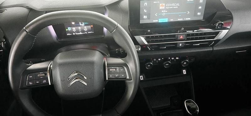 Usado Citroën C4 Feel 131 HP (96 kW) 2023 Branco SUV