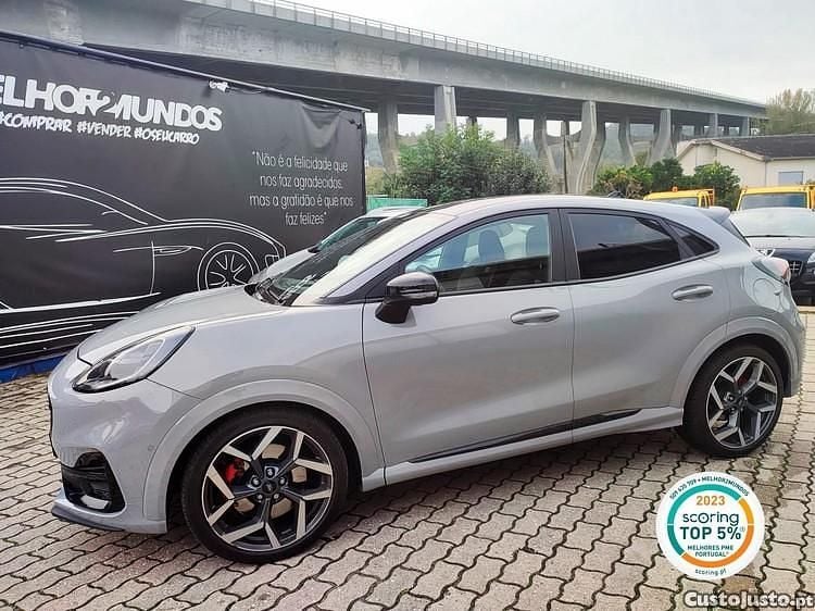 Cinza Usado 2020 Ford Puma Gen-E ST SUV | € 24.990 (Preço justo) - Imagem 1/1