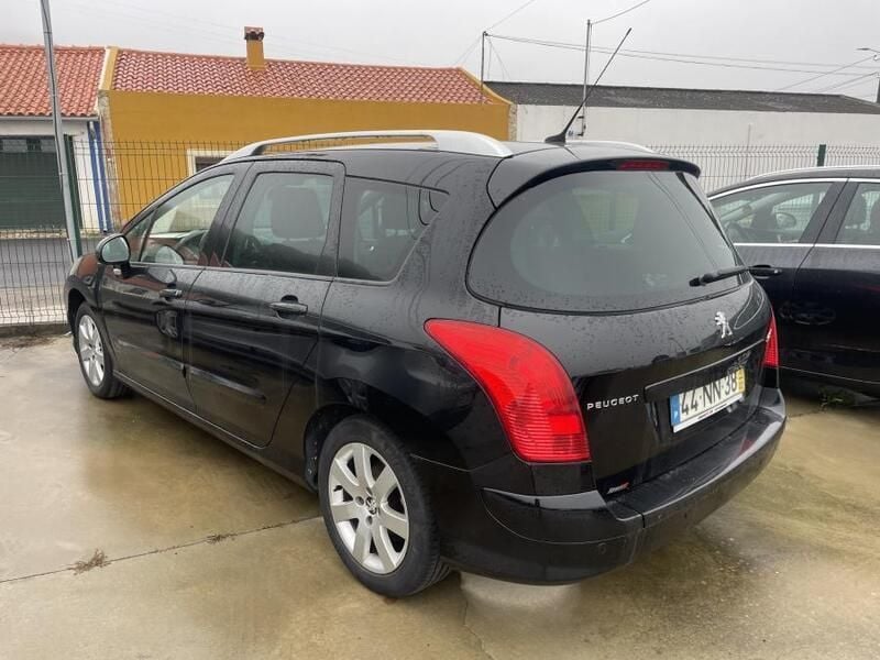 Preto Usado 2013 Peugeot 308 Carrinha | € 8.950 (Bom preço) - Imagem 1/4