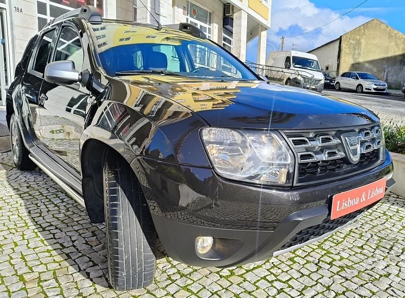 Usado Dacia Duster Prestige 110 HP (80 kW) 2014 Preto