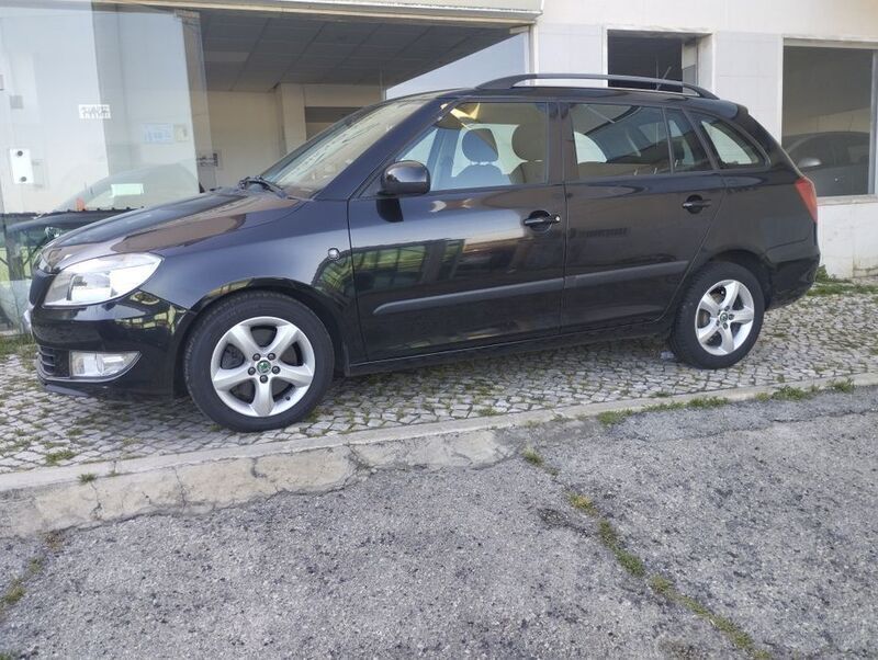 Usado 2011 Skoda Fabia Carrinha | € 7.300 (Caro) - Imagem 1/4