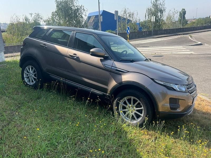 Usado Land Rover Range Rover Dynamic 150 HP (110 kW) 2015 Cinza SUV