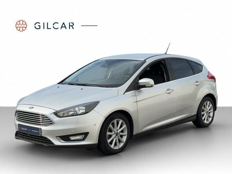 Cinza Usado 2015 Ford Focus Titanium Sedan | € 11.450 (Preço elevado) - Imagem 1/4