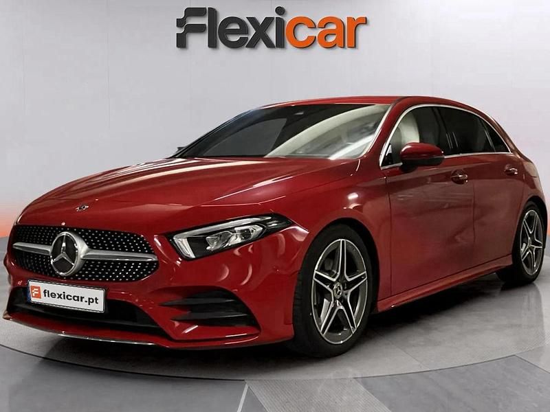 Vermelho Usado 2018 Mercedes A180 AMG line | € 26.990 (Caro) - Imagem 1/4