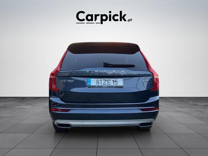 Usado Volvo XC90 Momentum 392 HP (288 kW) 2019 Cinza SUV