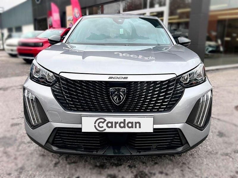 Usado Peugeot e-2008 Style 114 kW (156 HP) 2025 Cinza SUV