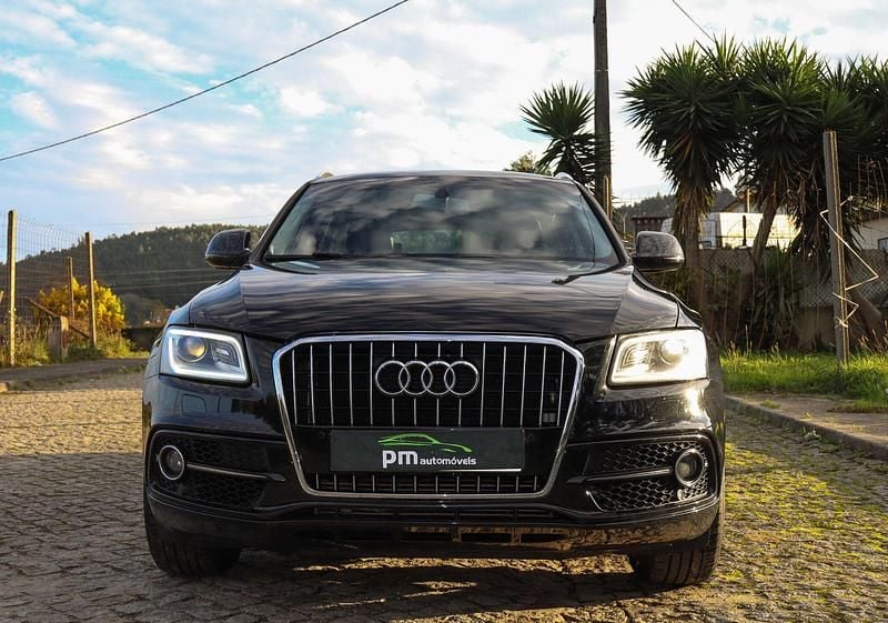 Preto Usado 2015 Audi Q5 S-Line SUV | € 16.450 - Imagem 1/4