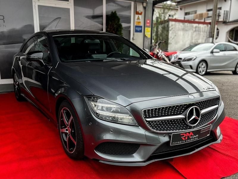 Cinza Usado 2016 Mercedes CLS250 AMG Coupé | € 28.250 - Imagem 1/4
