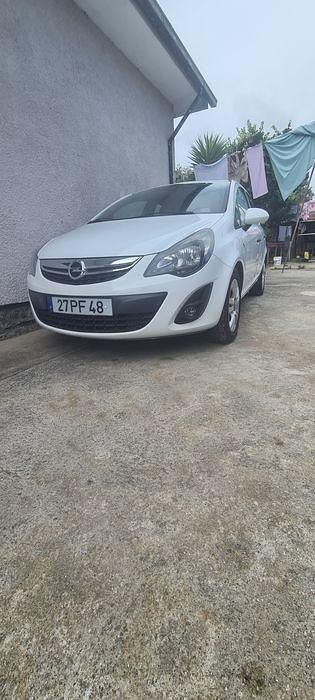 Usado 2014 Opel Corsa Sedan | € 5.500 (Preço justo) - Imagem 1/4