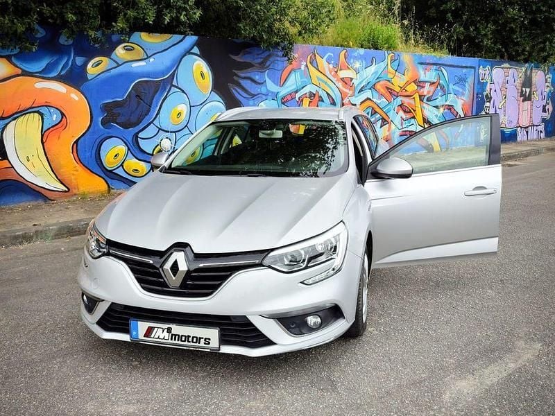 Usado 2017 Renault Mégane IV Carrinha | € 11.000 (Super Preço) - Imagem 1/4